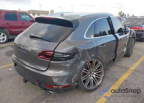 2015 Porsche Macan Turbo z USA, uszkodzony, nr VIN WP1AF2A58FLB48525